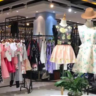 上新啦~葛來娣春夏裝分份比例:連衣裙42%,外套6% - 廣州可娃衣童裝批發的美拍