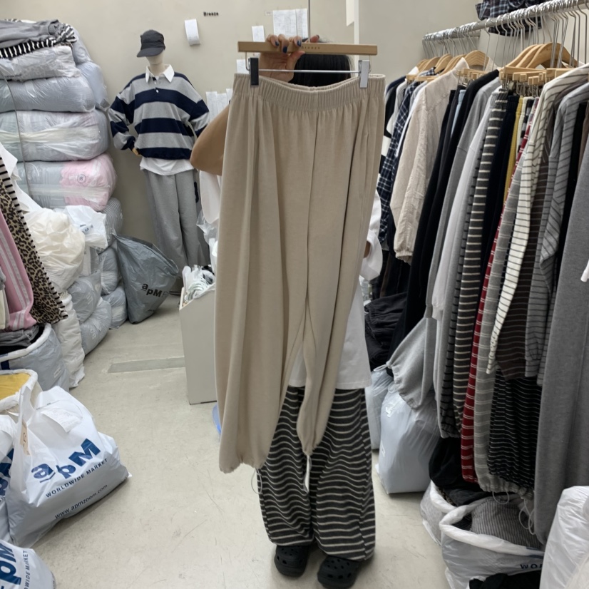 鞋帽批發(fā) 供應鏈中的基礎環(huán)節(jié)與市場前景分析